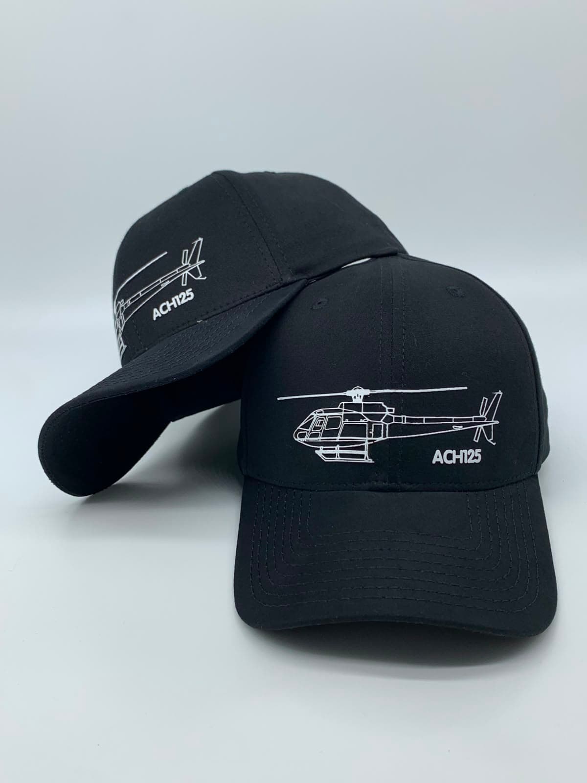 PREMIUM CAP - AIRBUS ACH125 PRETO (N. 39/26) — foto 2